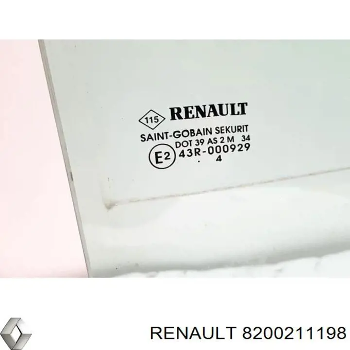 Стекло двери передней правой 8200211198 Renault (RVI)