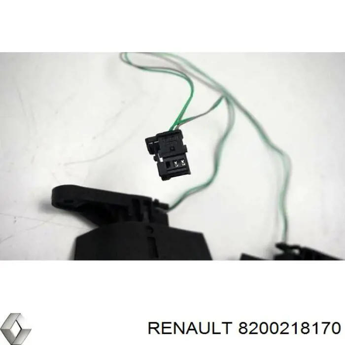 Блок кнопочных переключателей рулевого колеса 8200218170 Renault (RVI)