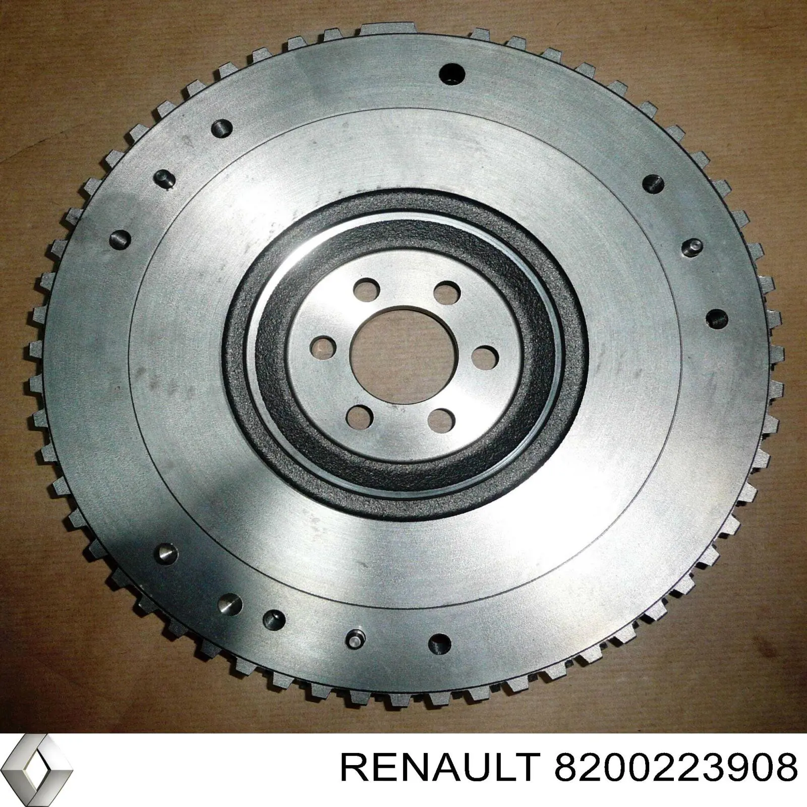 Купить 8200223908 Renault (RVI) Маховик с зубчатым ободом