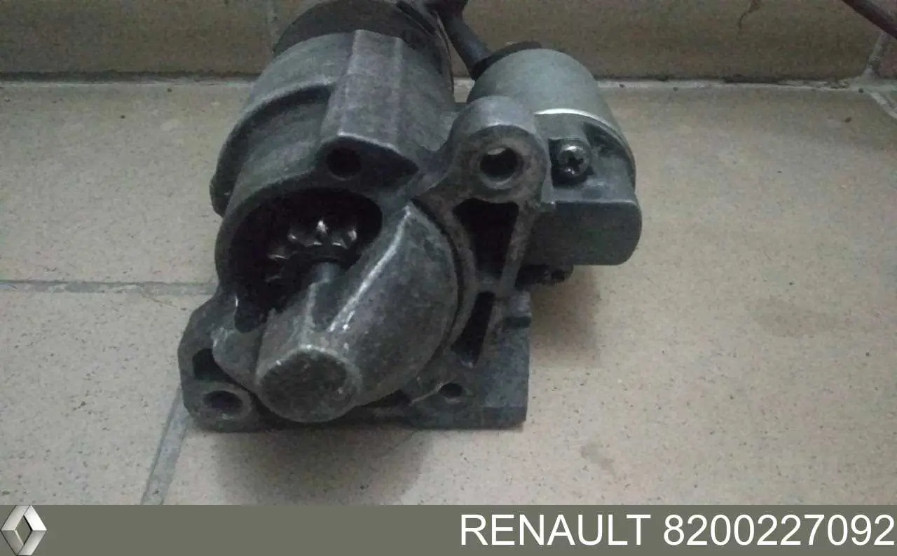 8200227092 Renault (RVI) Стартер автомобиля