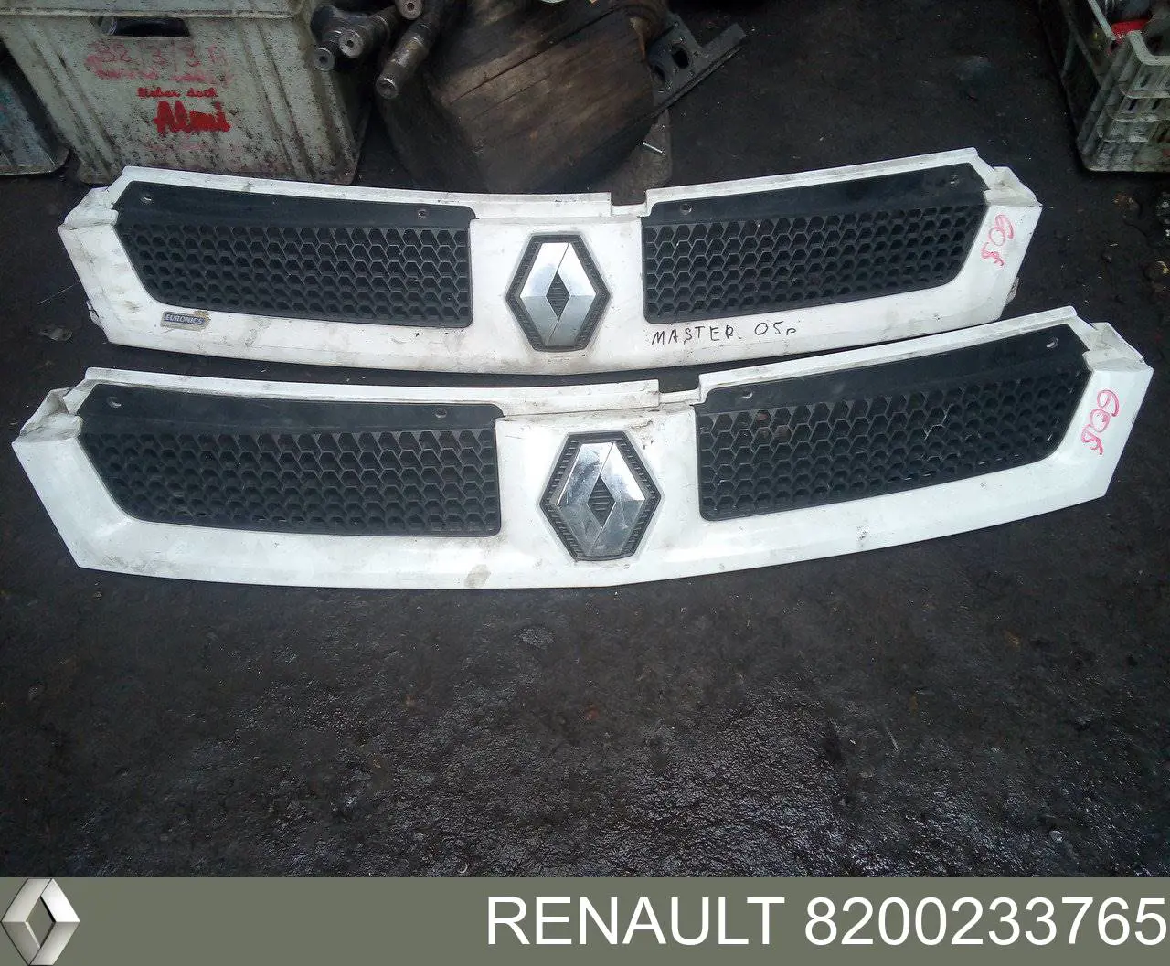 Облицовка радиатора Renault (RVI) 8200233765 цена, от 23.46 USD