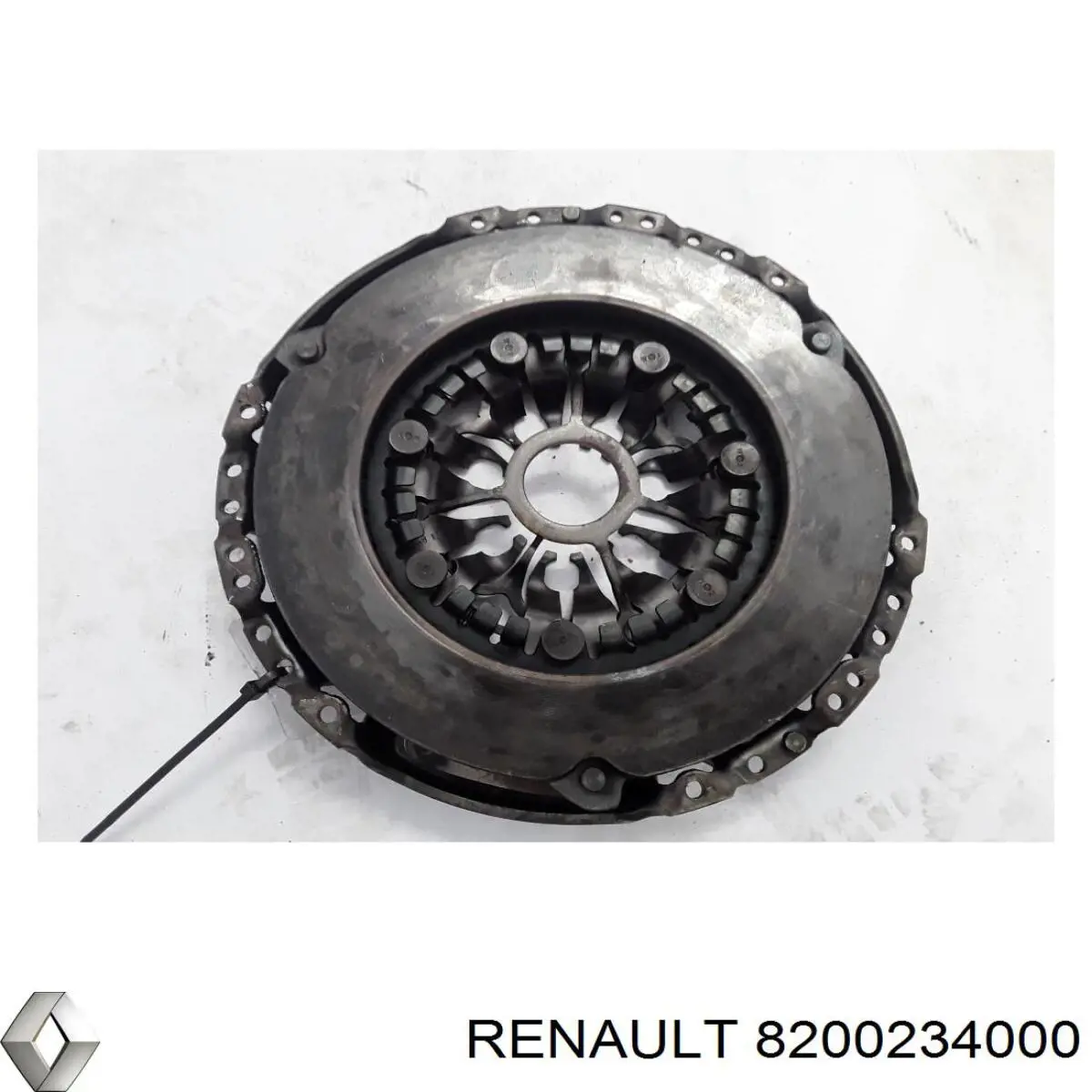 Plato de presión del embrague 8200234000 Renault (RVI)