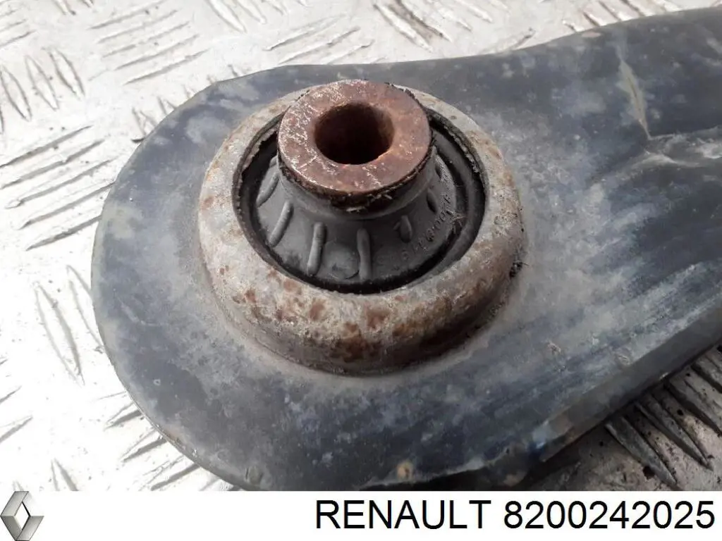 Сайлентблок передней подвески Renault (RVI) 8200242025 цена, от 6.34 USD