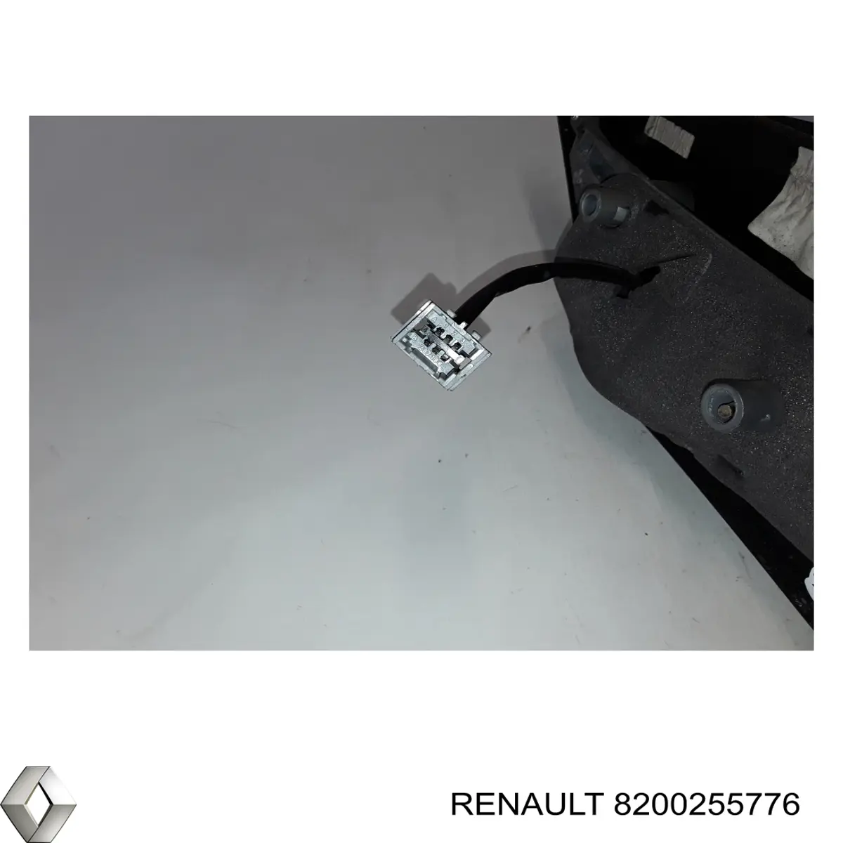 Купить 8200255776 Renault (RVI) Боковое зеркало заднего вида правое