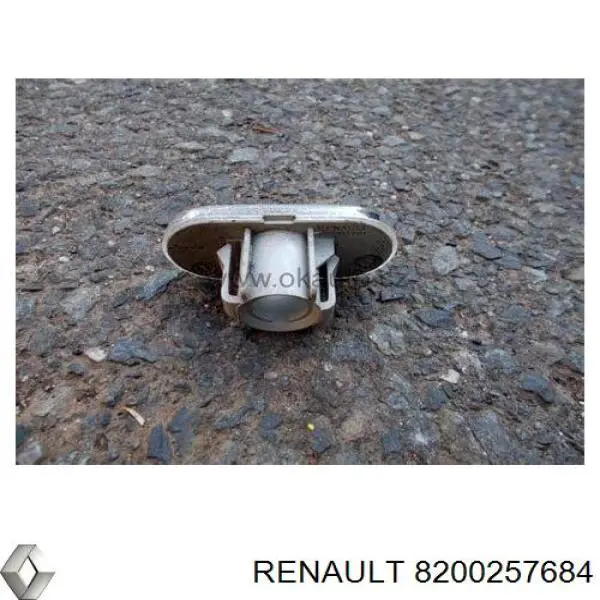 Повторитель поворота 8200257684 Renault (RVI)