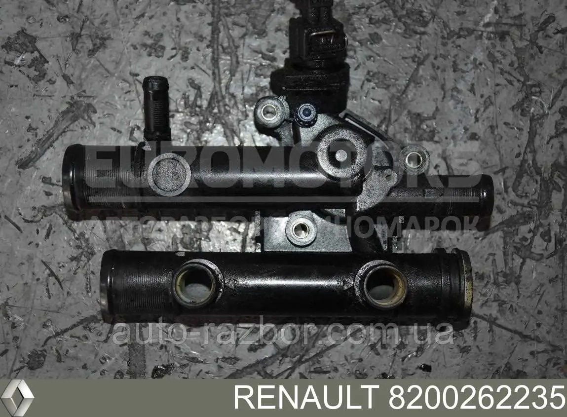 Корпус термостата 8200262235 Renault (RVI)