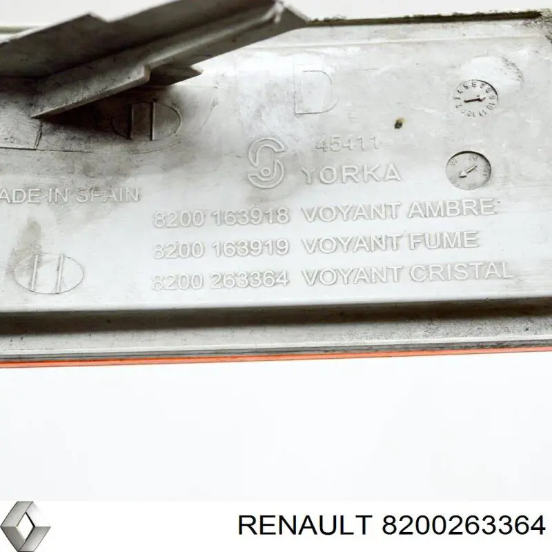 8200263364 Renault (RVI) Поворотник правый