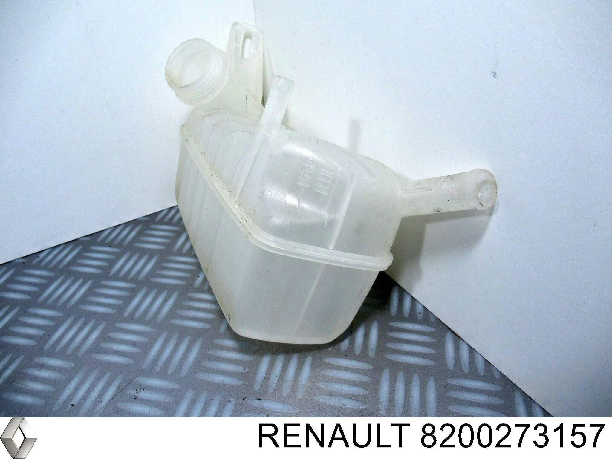 Бачок системы охлаждения двигателя расширительный Renault (RVI) 8200273157 цена, от 14.06 USD