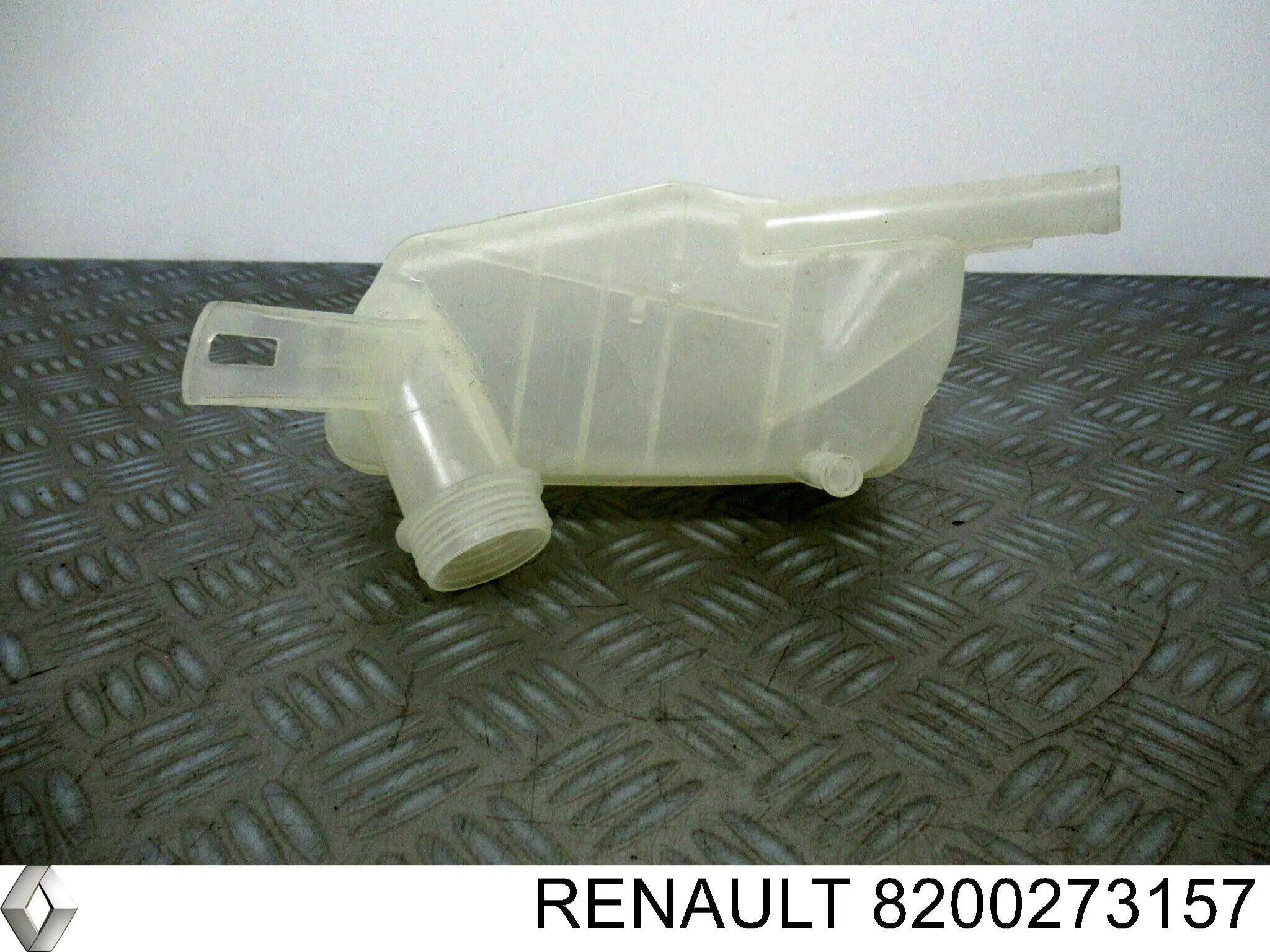 Купить 8200273157 Renault (RVI) Водяной бачок системы охлаждения