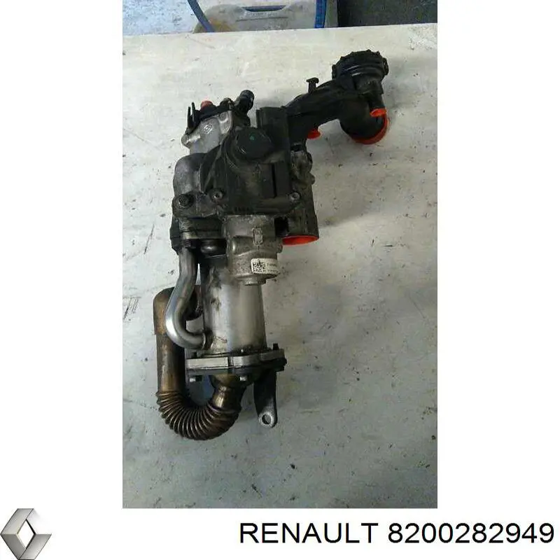 Клапан EGR, рециркуляции газов Renault (RVI) 8200282949
