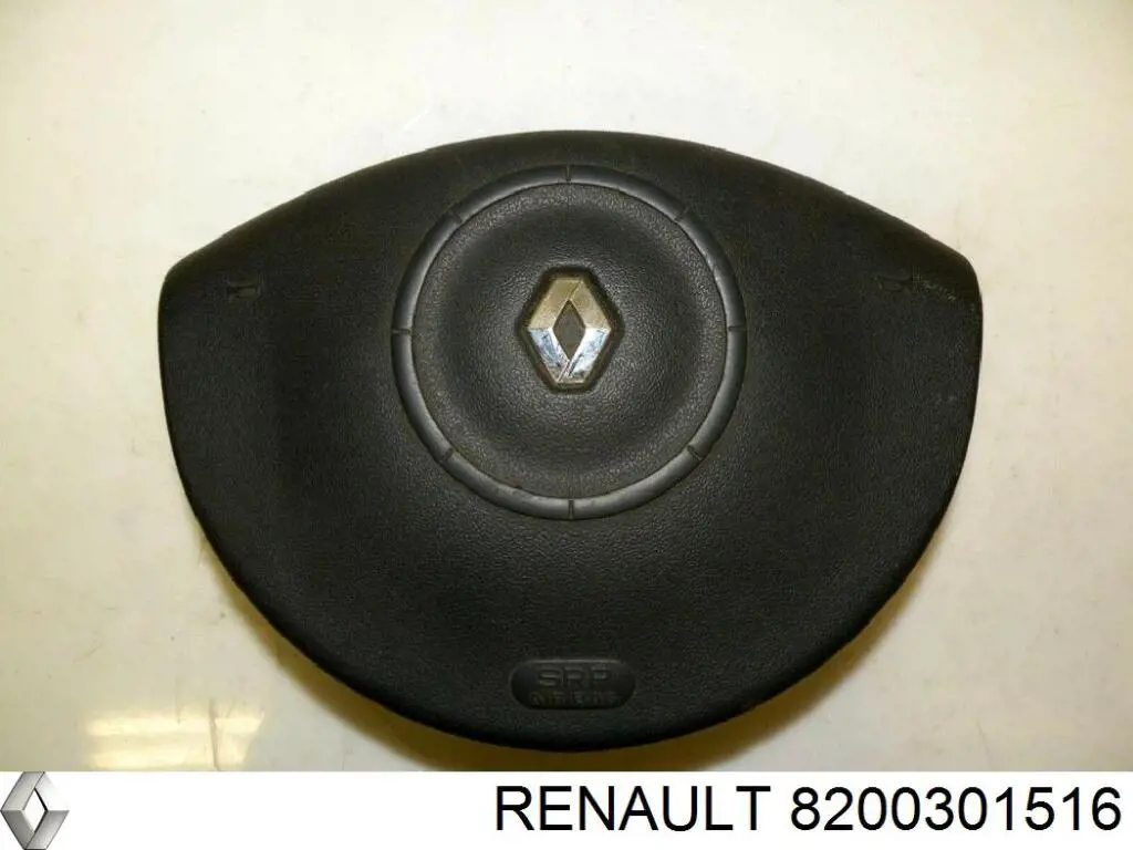 Купить 8200301516 Renault (RVI) Подушка AIRBAG водительская