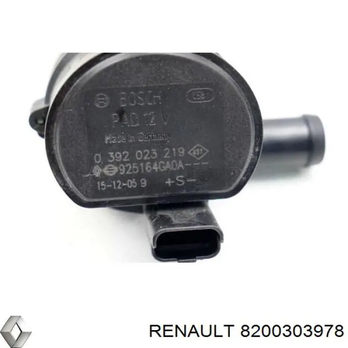 8200303978 Renault (RVI) Насос водяной