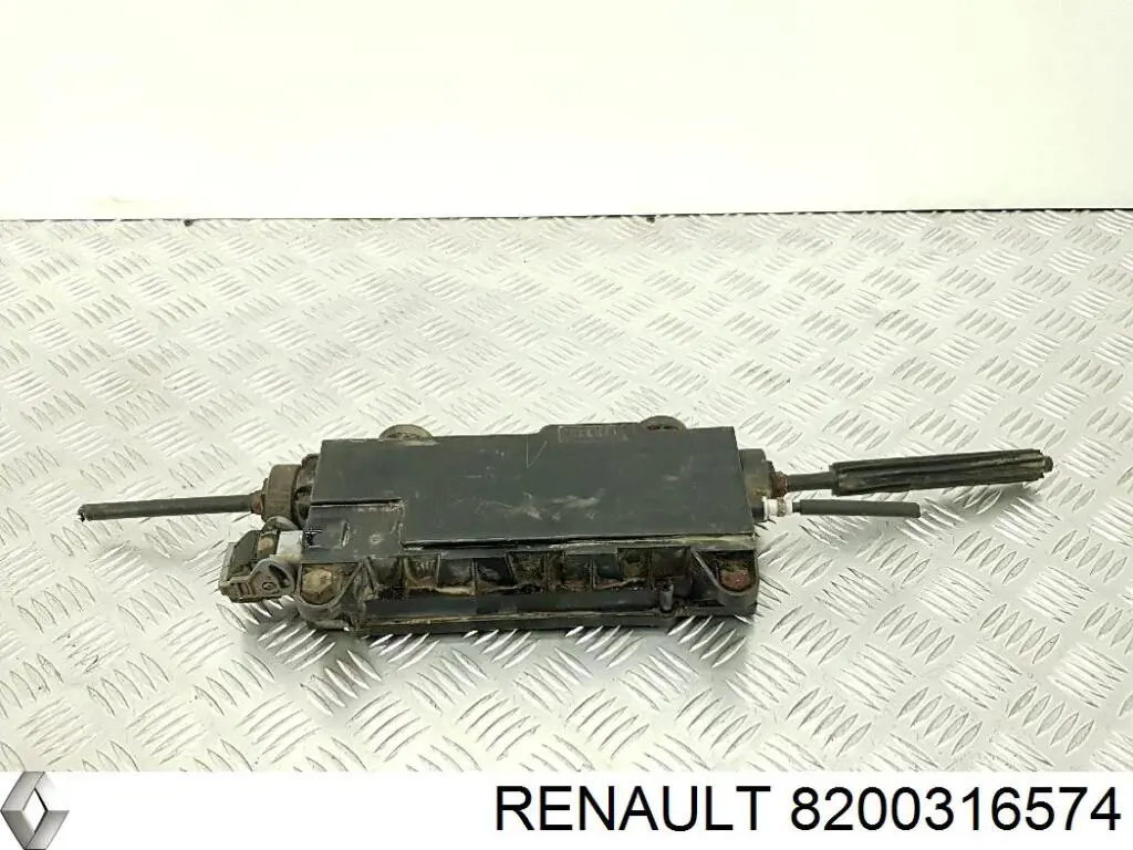 Купить 8200316574 Renault (RVI) Трос стояночного тормоза задний левый
