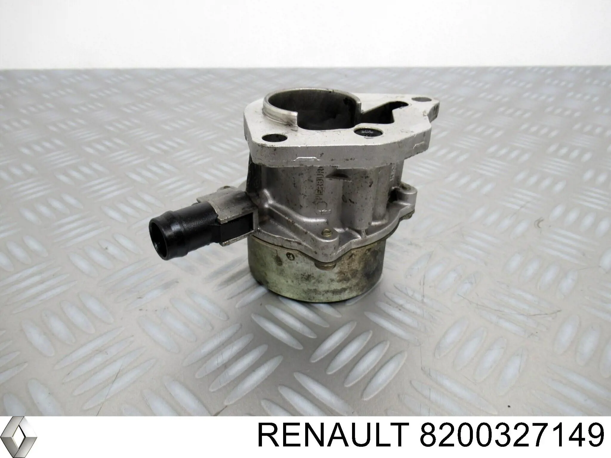 Bomba de vacío 8200327149 Renault (RVI)