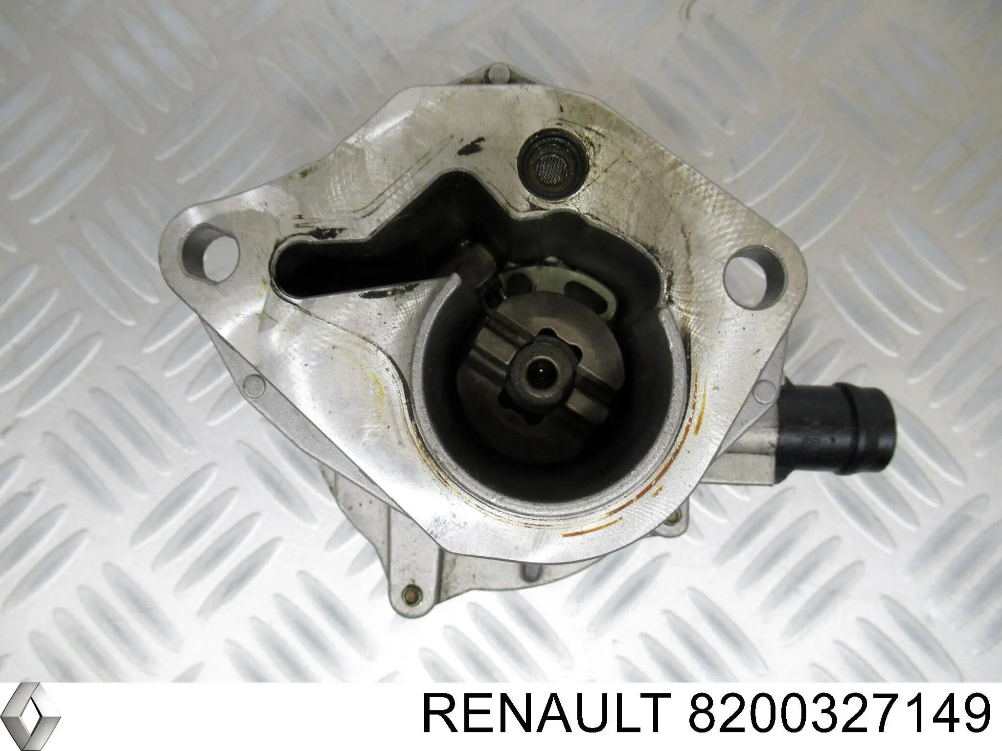Купить 72123891205 Renault (RVI) Вакуумный насос
