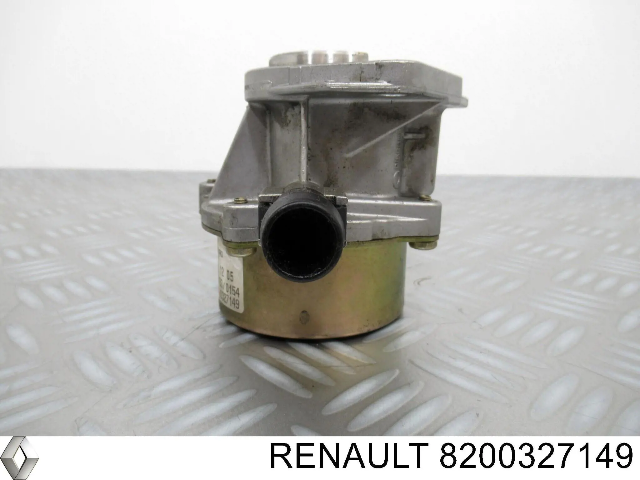 Насос вакуумный Renault (RVI) 8200327149