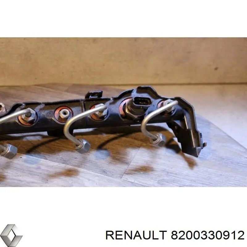 Rampa de inyectores 8200330912 Renault (RVI)