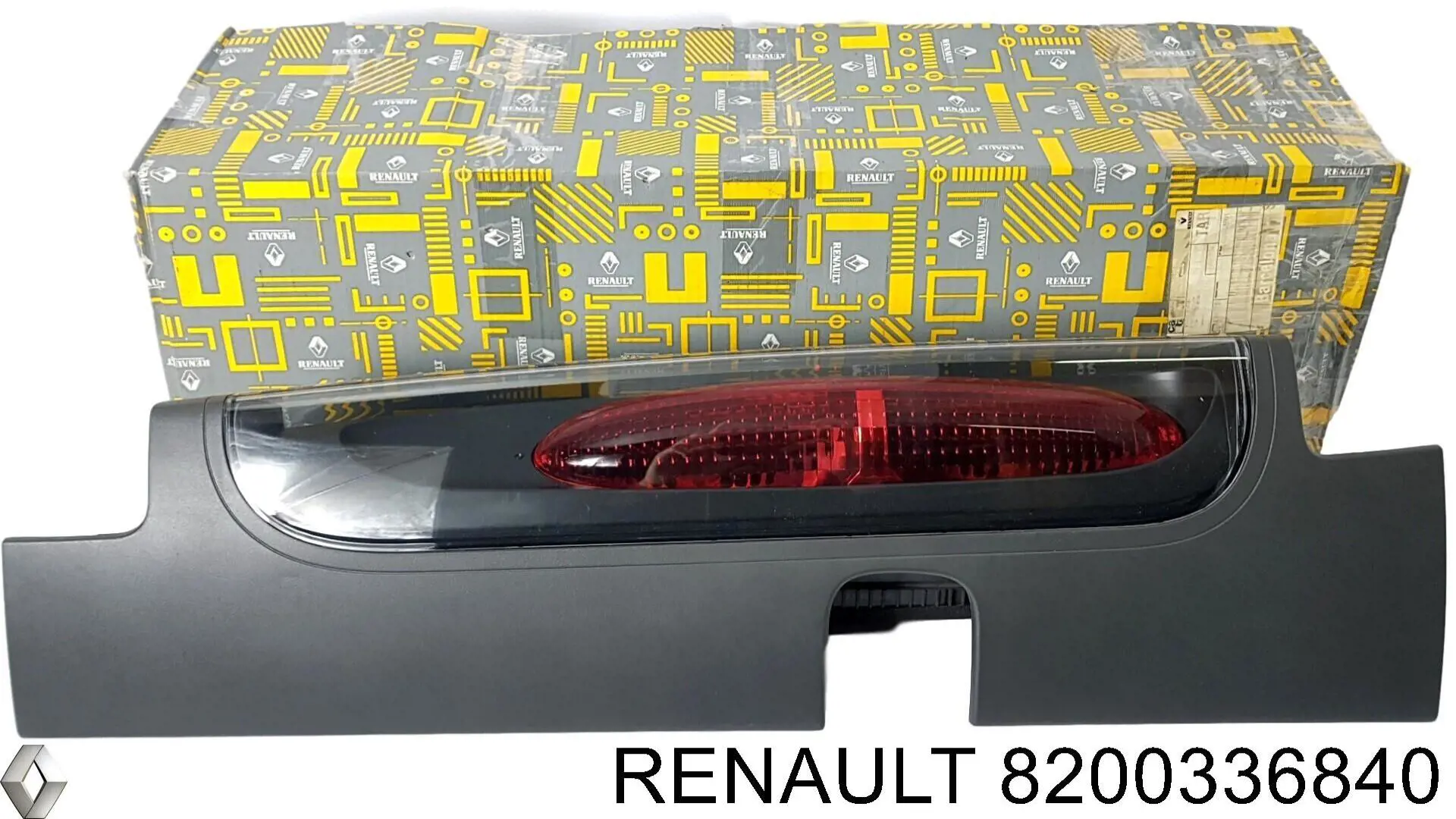 8200336840 Renault (RVI) фонарь задний левый