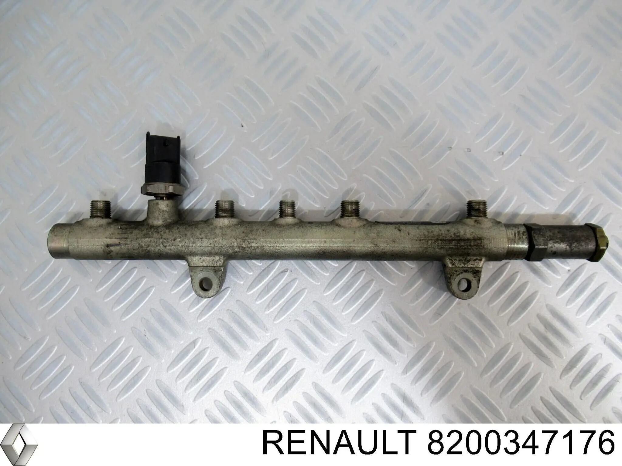 Распределитель топлива (рампа) Renault (RVI) 8200347176 цена, от 6.33 USD