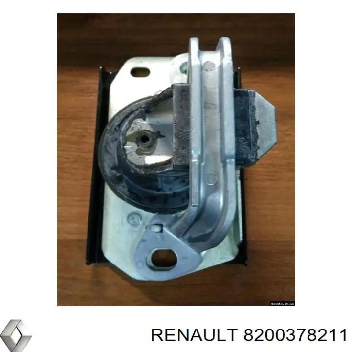 Soporte de motor derecho 8200378211 Renault (RVI)