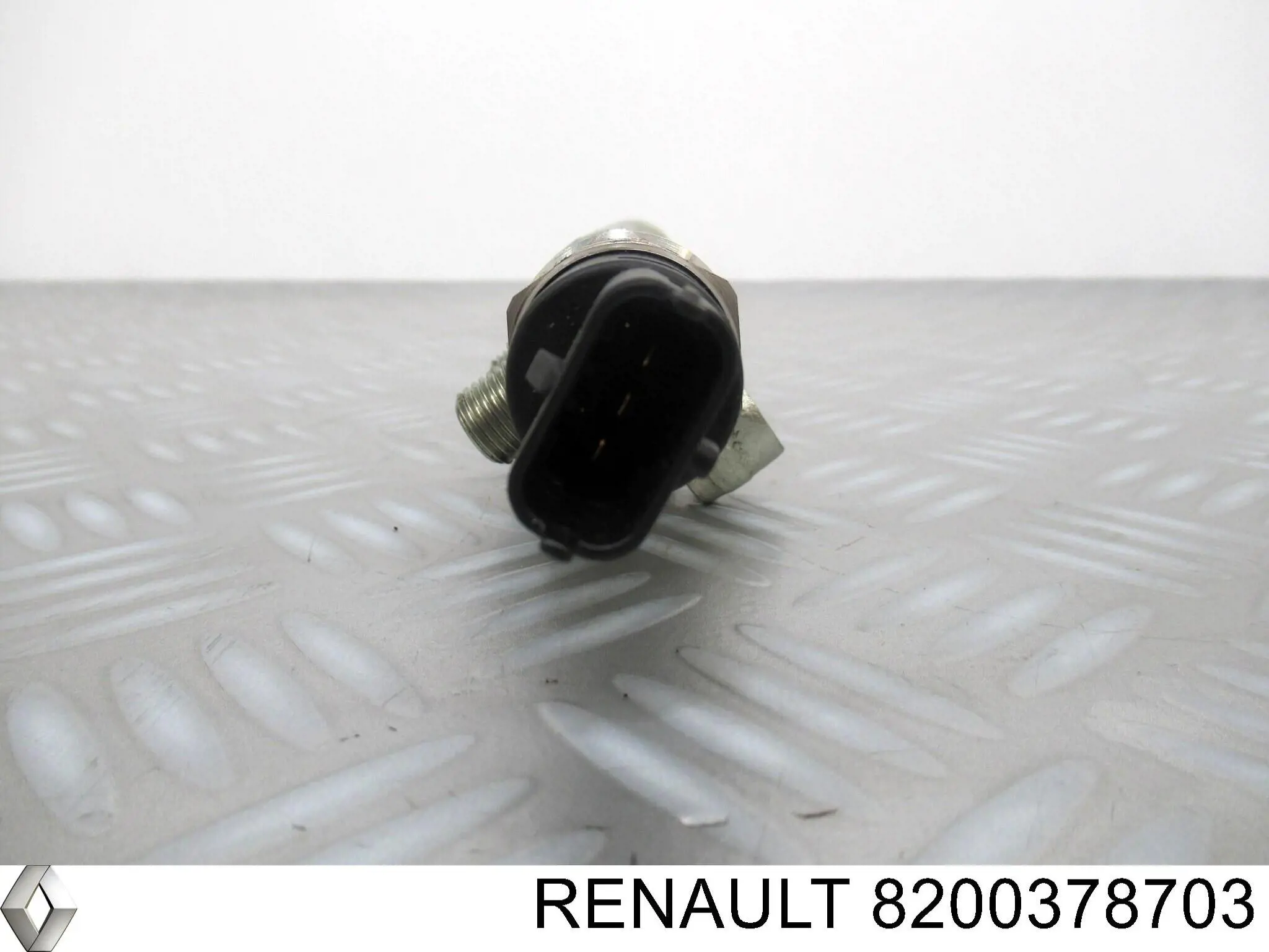 Распределитель топлива (рампа) 8200378703 Renault (RVI)