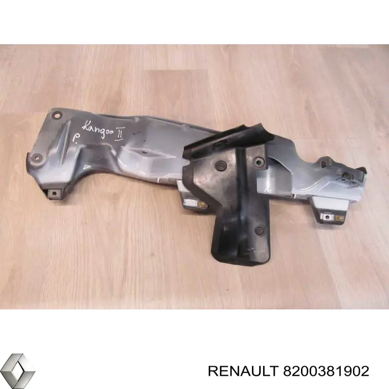 Купить 8200381902 Renault (RVI) Кронштейн крепления крыла  переднего правого верхний