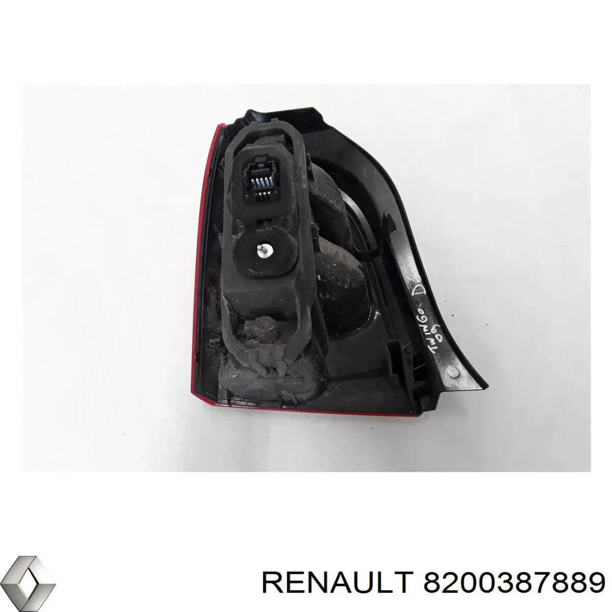 Фонарь задний правый Renault (RVI) 8200387889 цена, от 47.99 USD