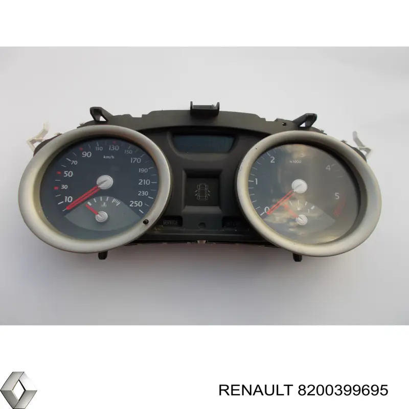 Панель приборов 8200399695 Renault (RVI)