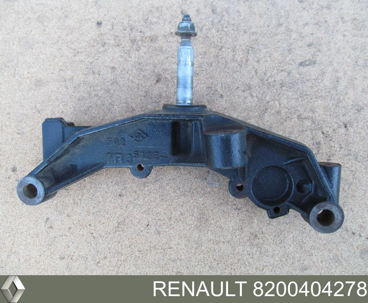 Купить 8200404278 Renault (RVI) Кронштейн подушки КПП левый