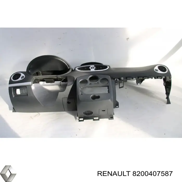 Купить 8200407587 Renault (RVI) Панель передняя "торпедо"