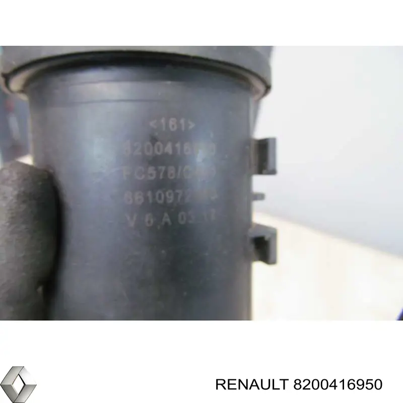 Корпус топливного фильтра на Renault Master II 
