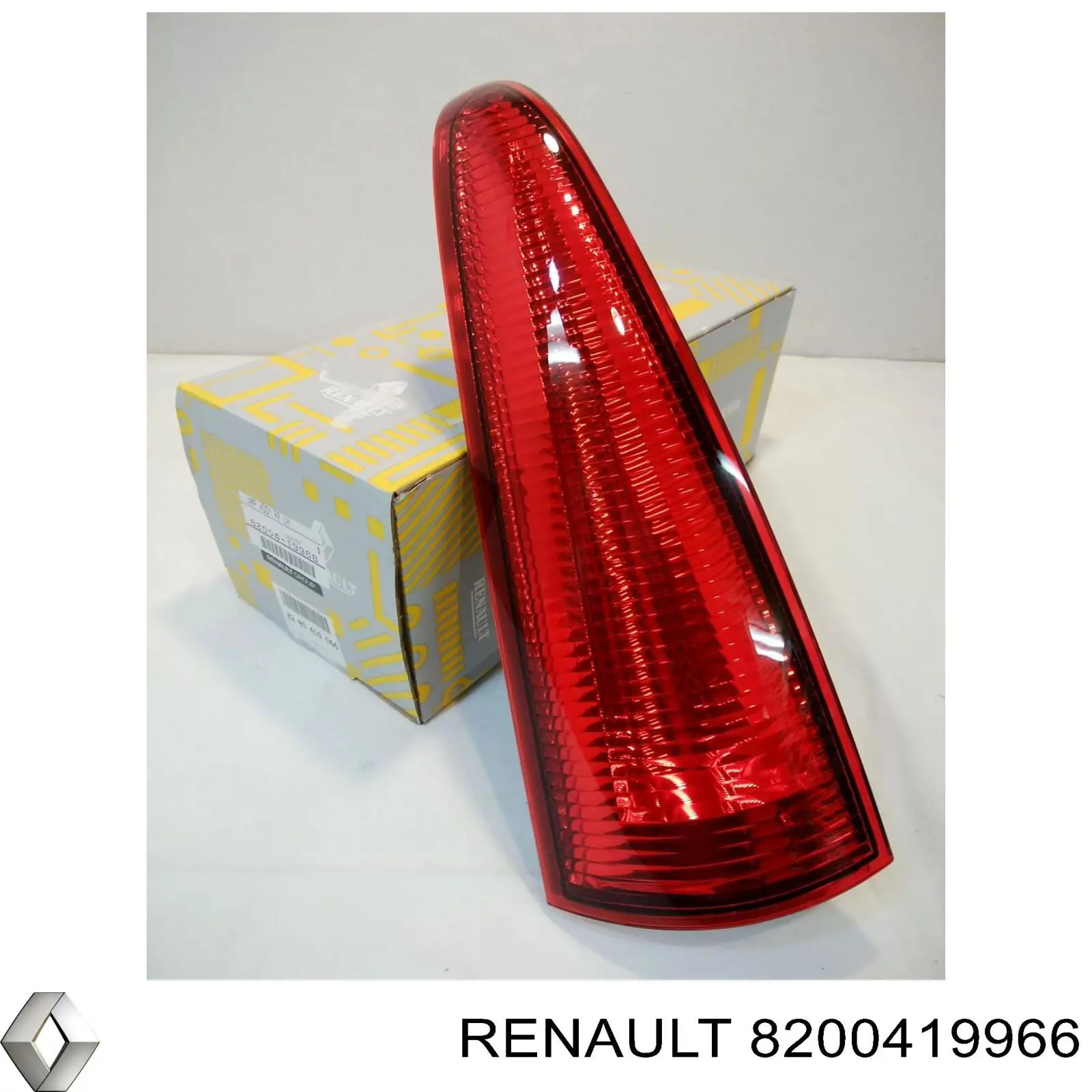 Фонарь задний левый верхний Renault (RVI) 8200419966 цена, от 63.11 USD