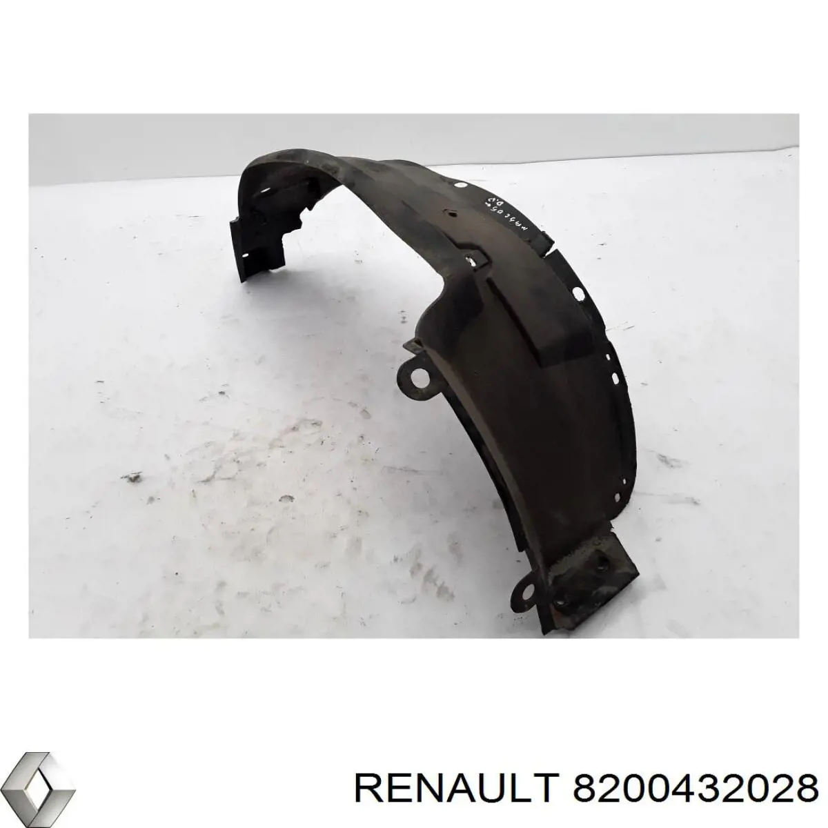 Подкрылок крыла переднего правый Renault (RVI) 8200432028