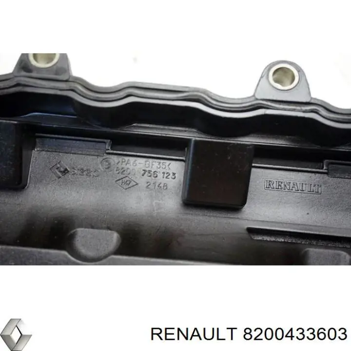 Клапанная крышка 8200433603 Renault (RVI)