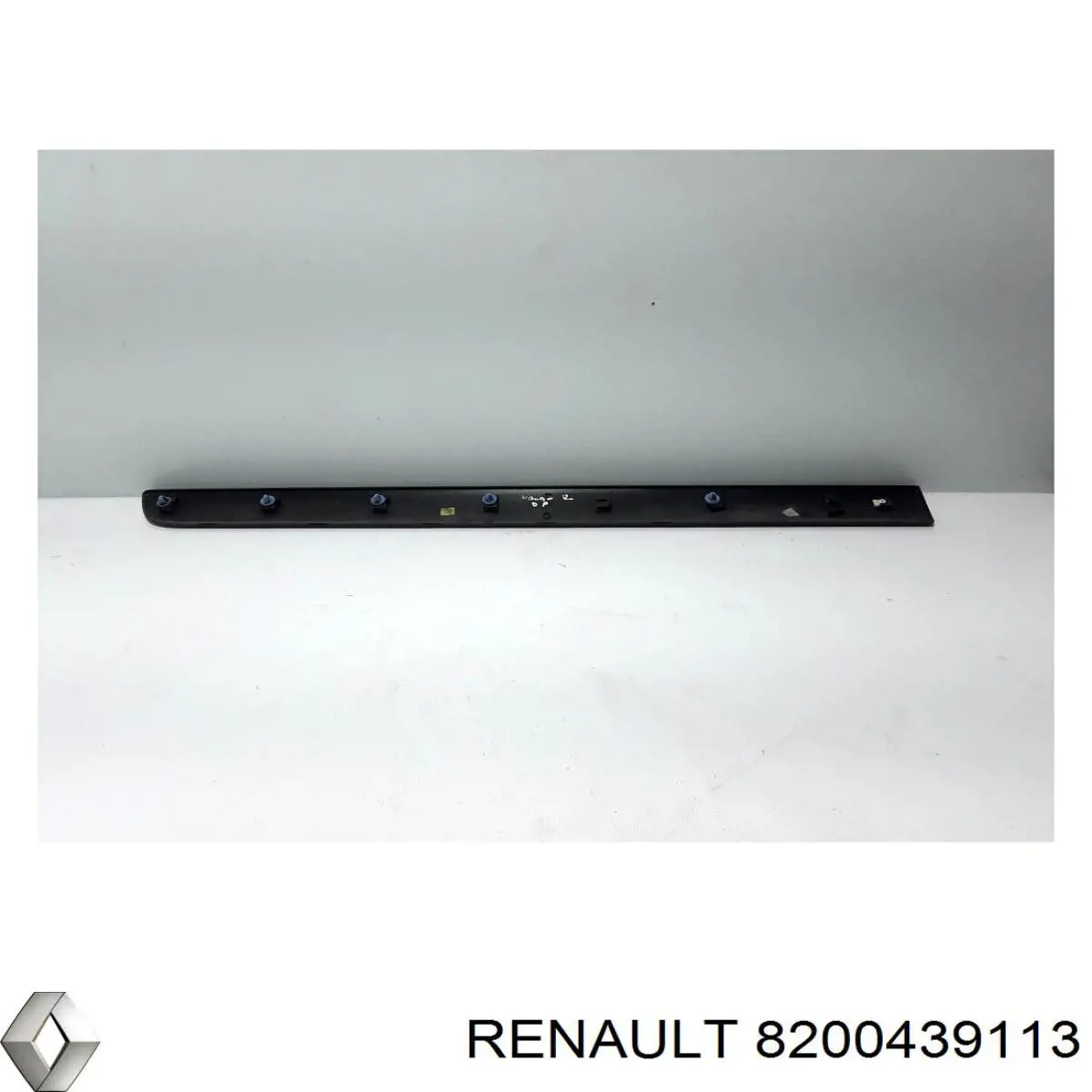 Молдинг двери передней правой Renault (RVI) 8200439113 цена, от 8.48 USD