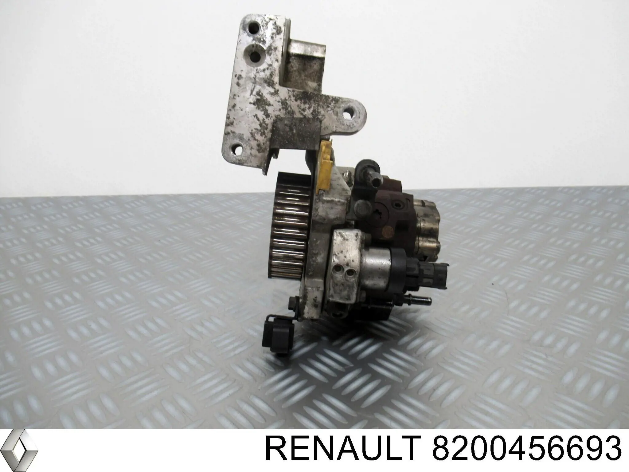 Насос топливный высокого давления (ТНВД) Renault (RVI) 8200456693 цена, от 76.01 USD