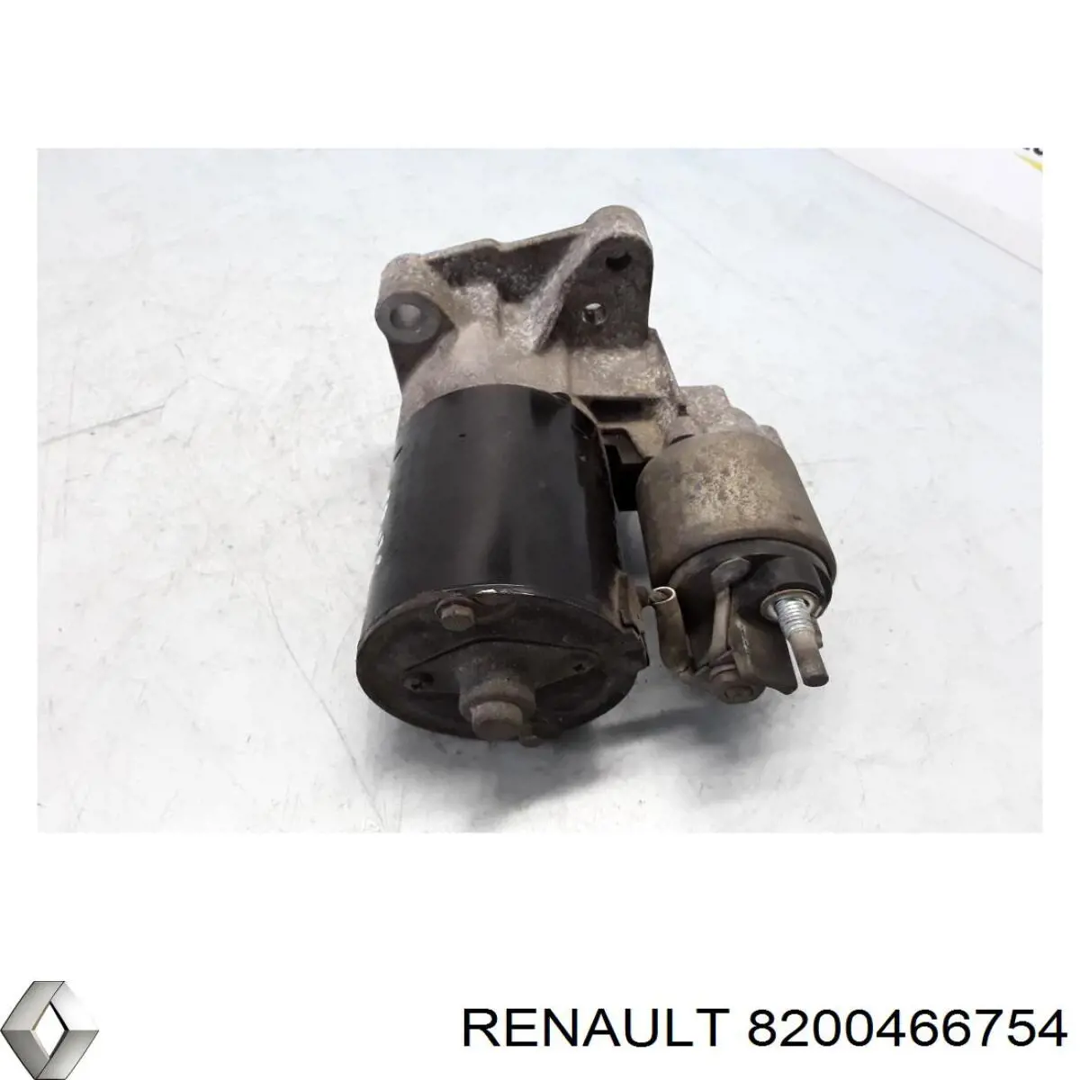 Motor de arranque 8200466754 Renault (RVI)