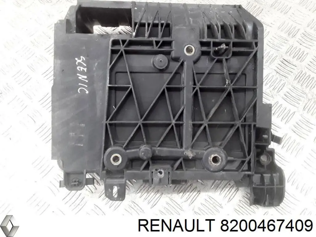 8200467409 Renault (RVI) fixação (suporte de bateria recarregável)