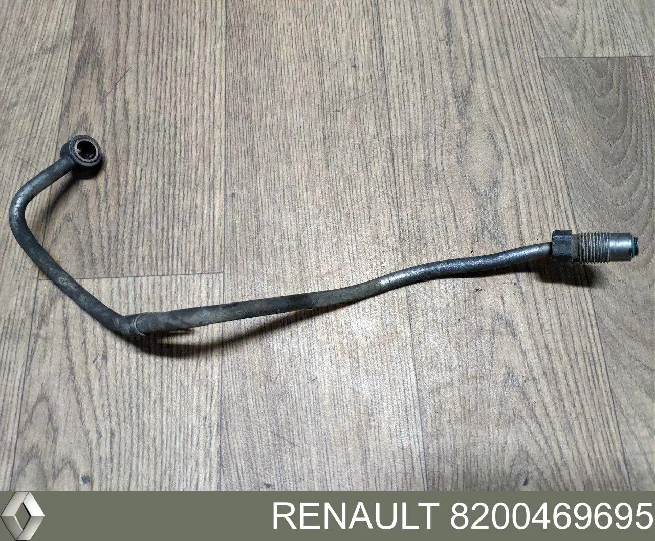 Трубка (шланг) подачи масла к турбине 8200469695 Renault (RVI)