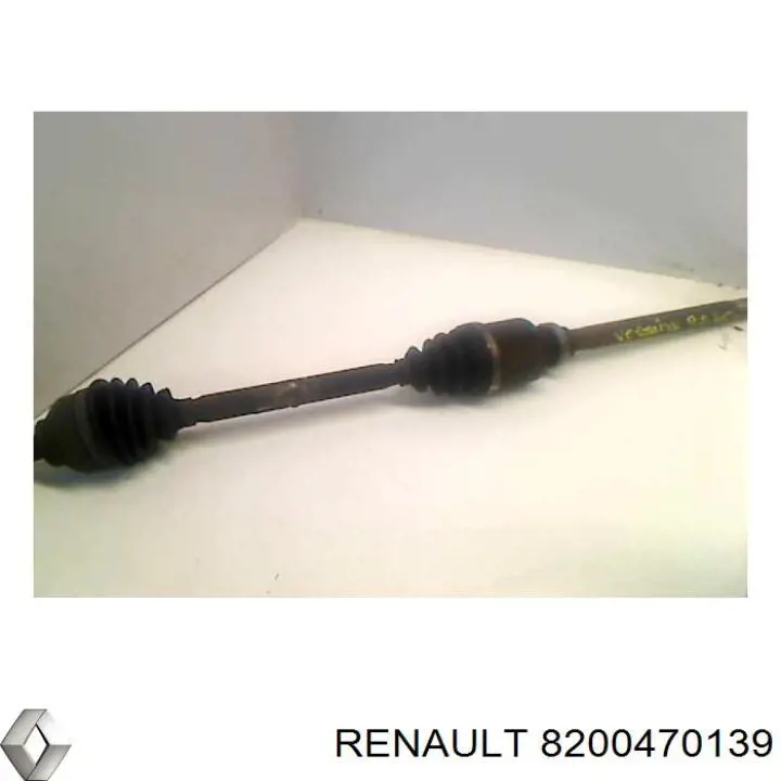 Левая полуось Renault (RVI) 8200470139