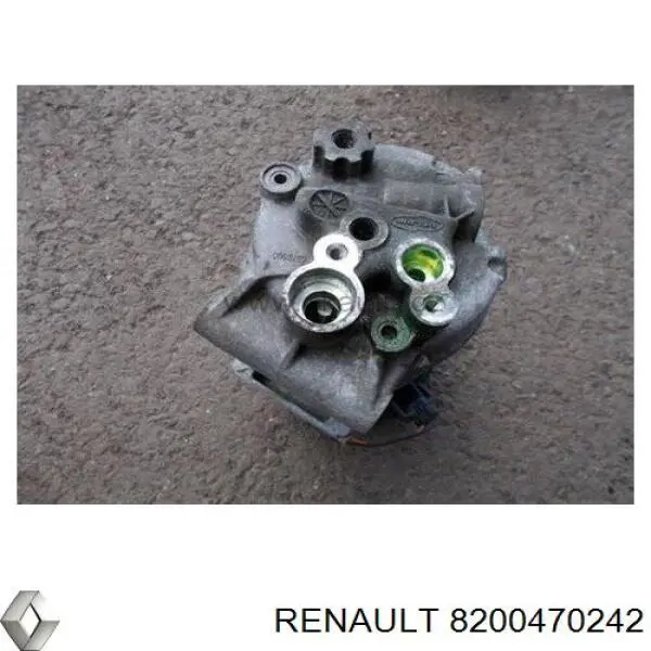 Компрессор кондиционера 8200470242 Renault (RVI)