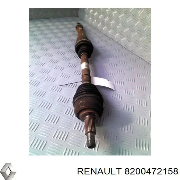 Полуось (привод) передняя правая Renault (RVI) 8200472158