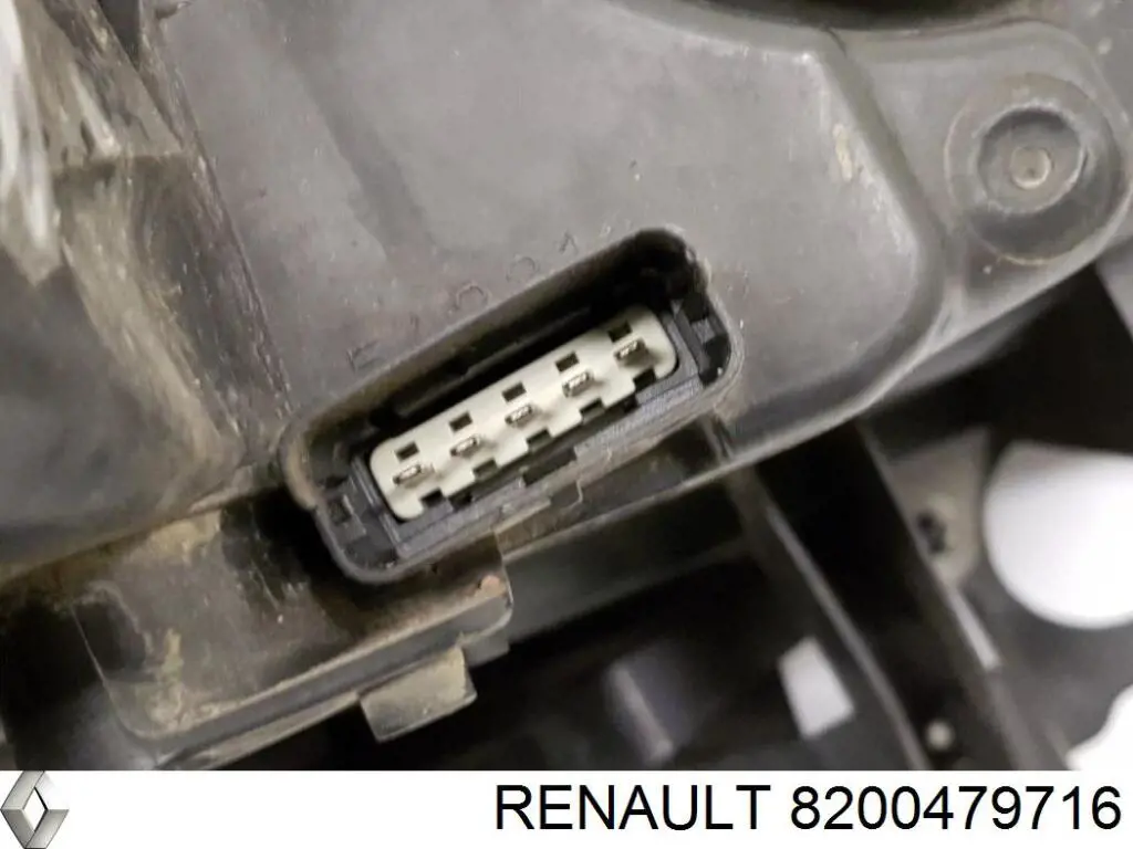 Купить 8200479716 Renault (RVI) Крепление бампера