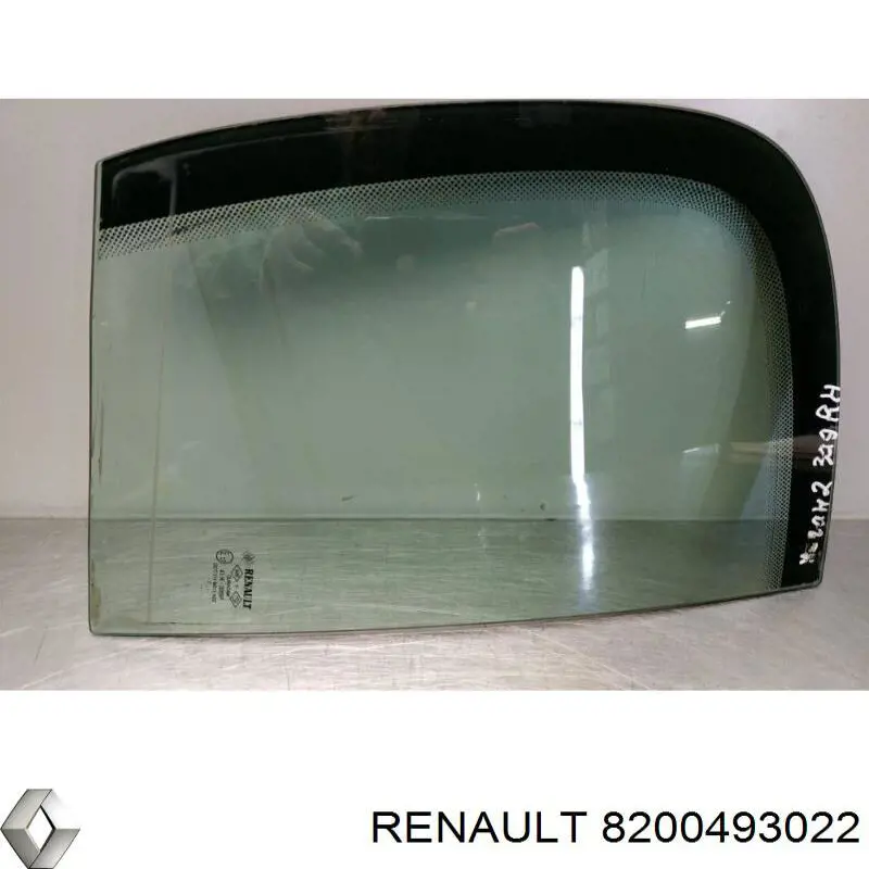 Ventanilla lateral de la puerta trasera izquierda 8200493022 Renault (RVI)