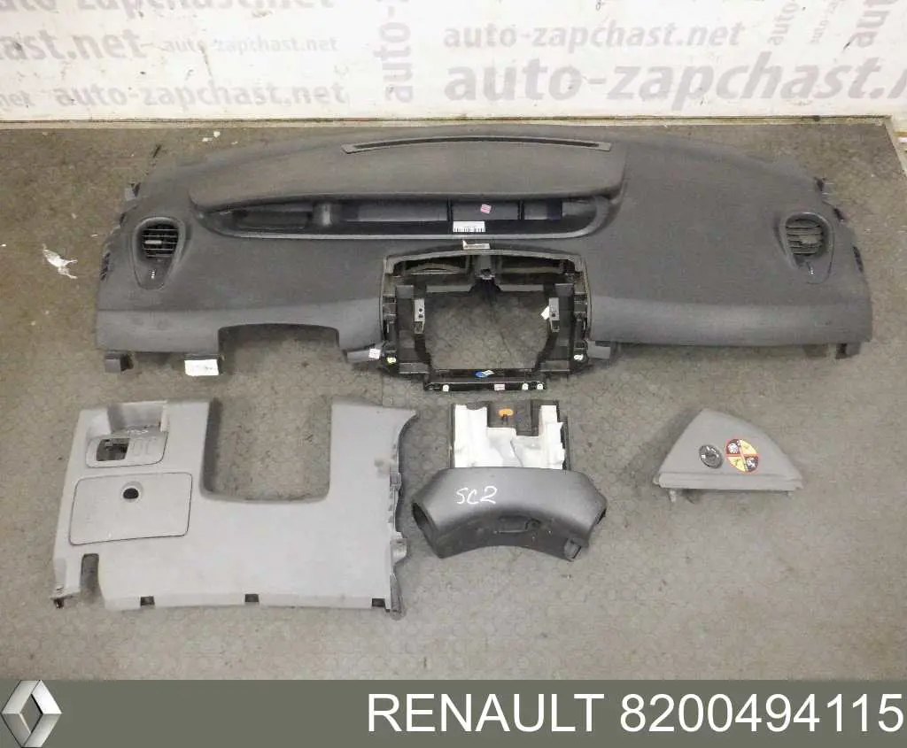 Панель приборная торпеды Renault (RVI) 8200494113