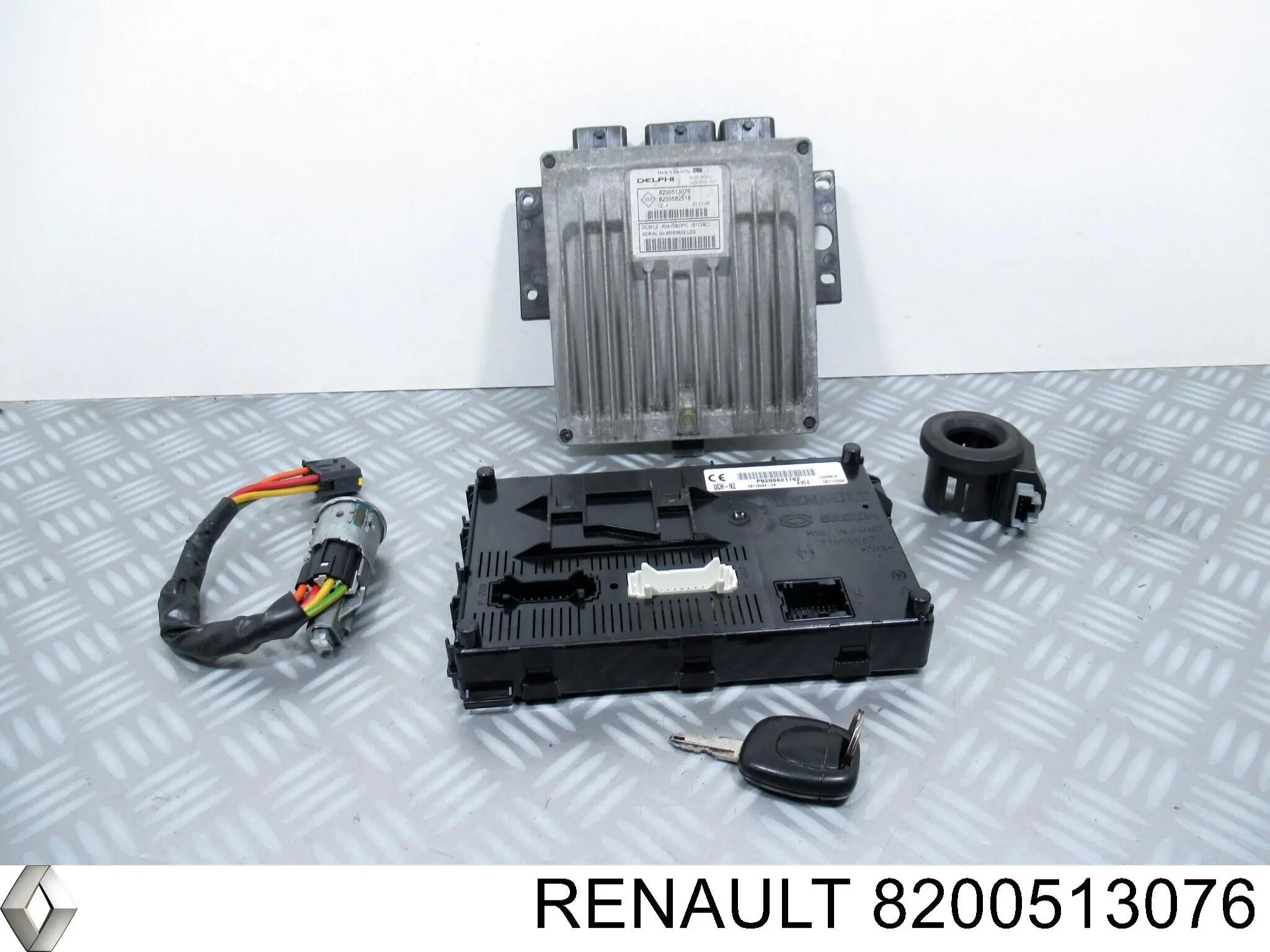 Модуль управления (ЭБУ) впрыском топлива на Renault Kangoo II 