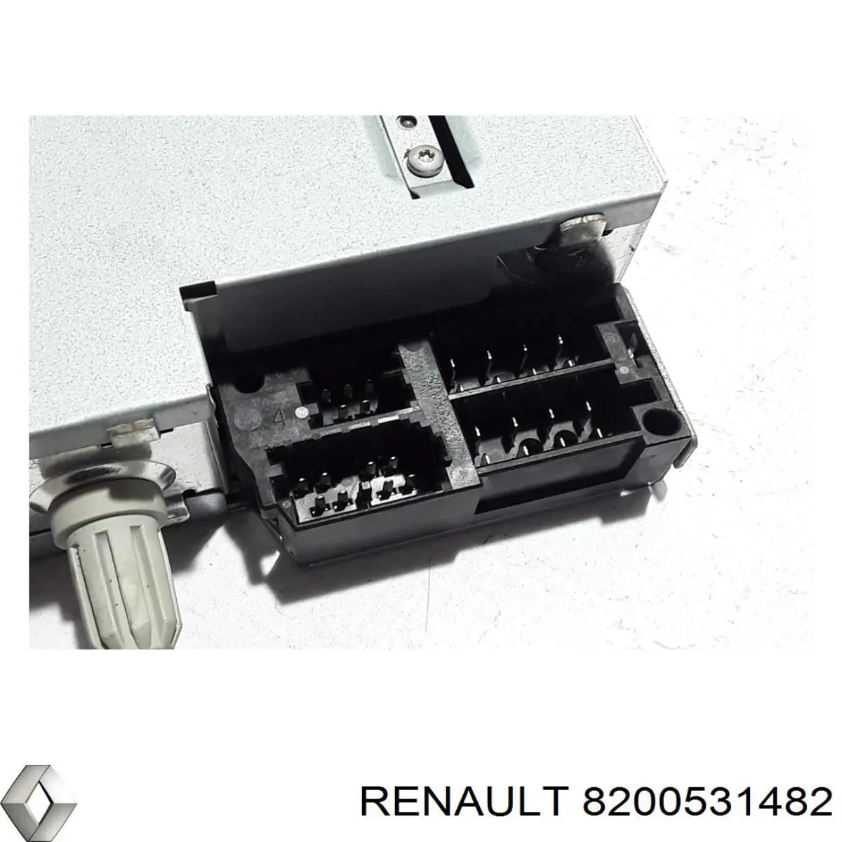Магнитола (радио AM/FM) Renault (RVI) 8200531482 цена, от 11.27 USD