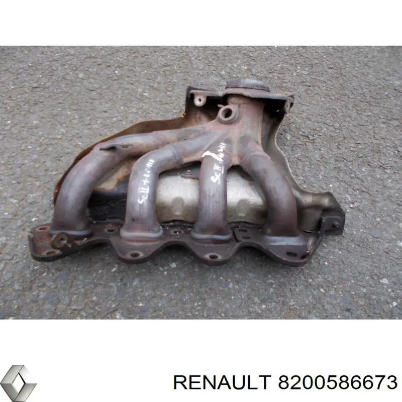 Коллектор выпускной на Renault Fluence B3