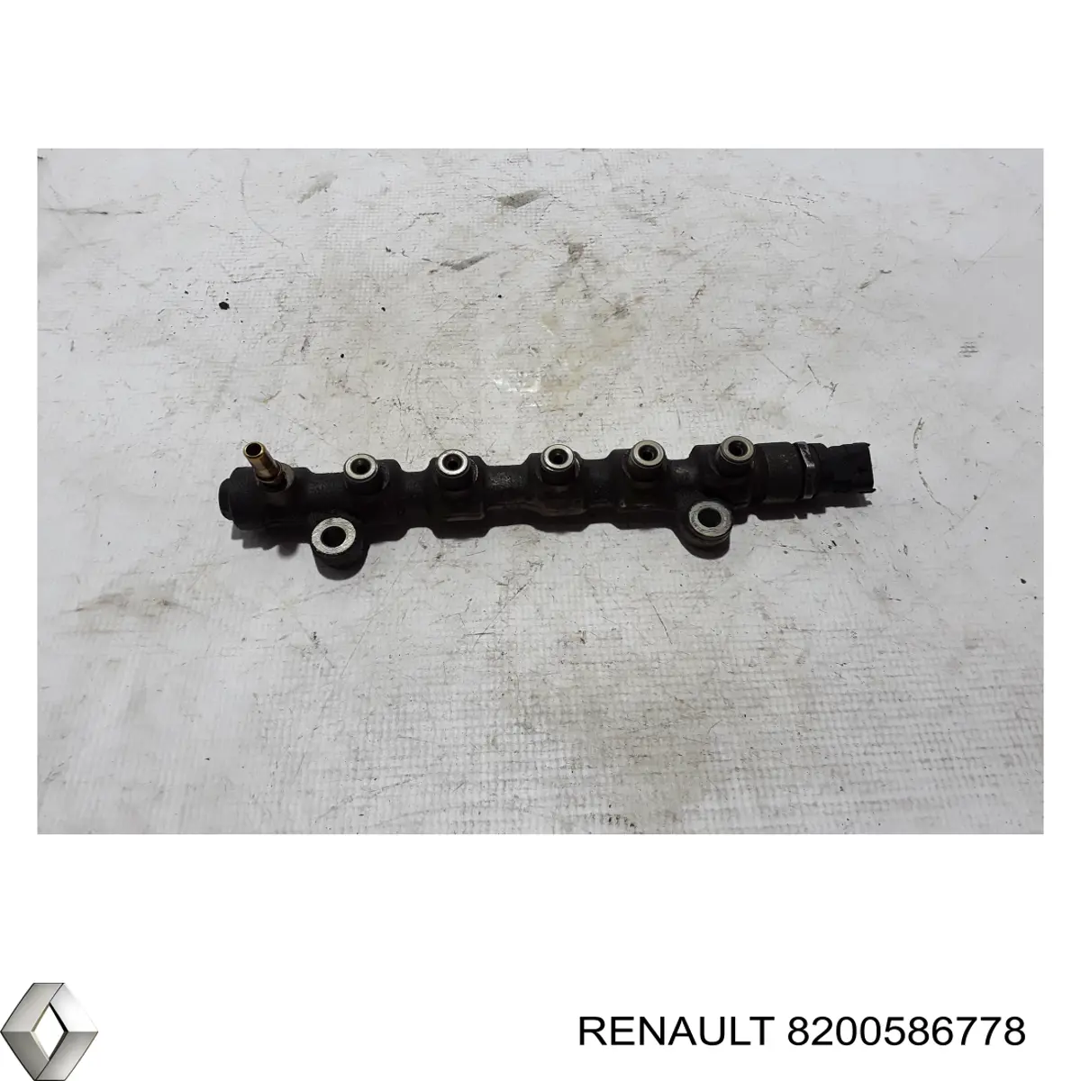8200586778 Renault (RVI) distribuidor de combustível (rampa)