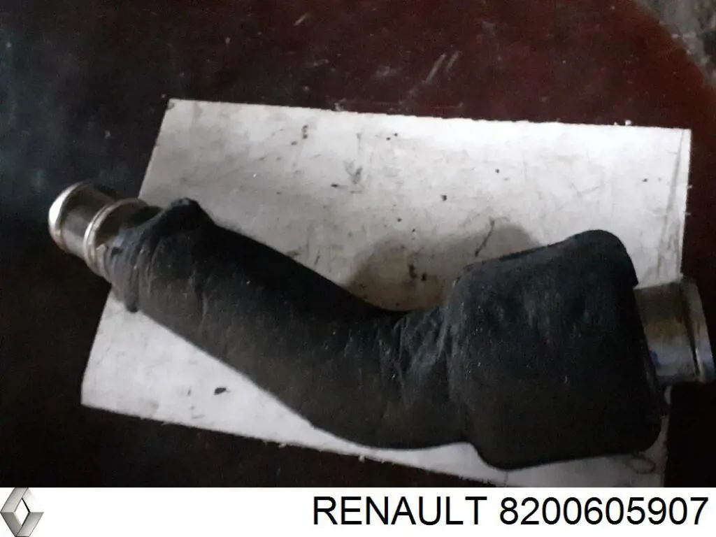 8200605907 Renault (RVI) Патрубок воздушный, выход из компрессора (наддув)